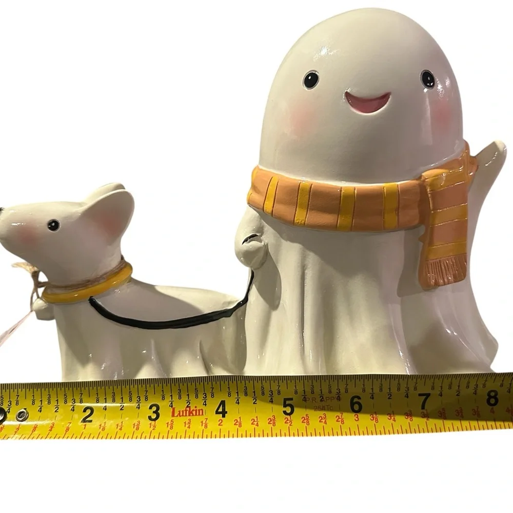 NWT Viral Waving Scarf Ghost and Dog Figurine